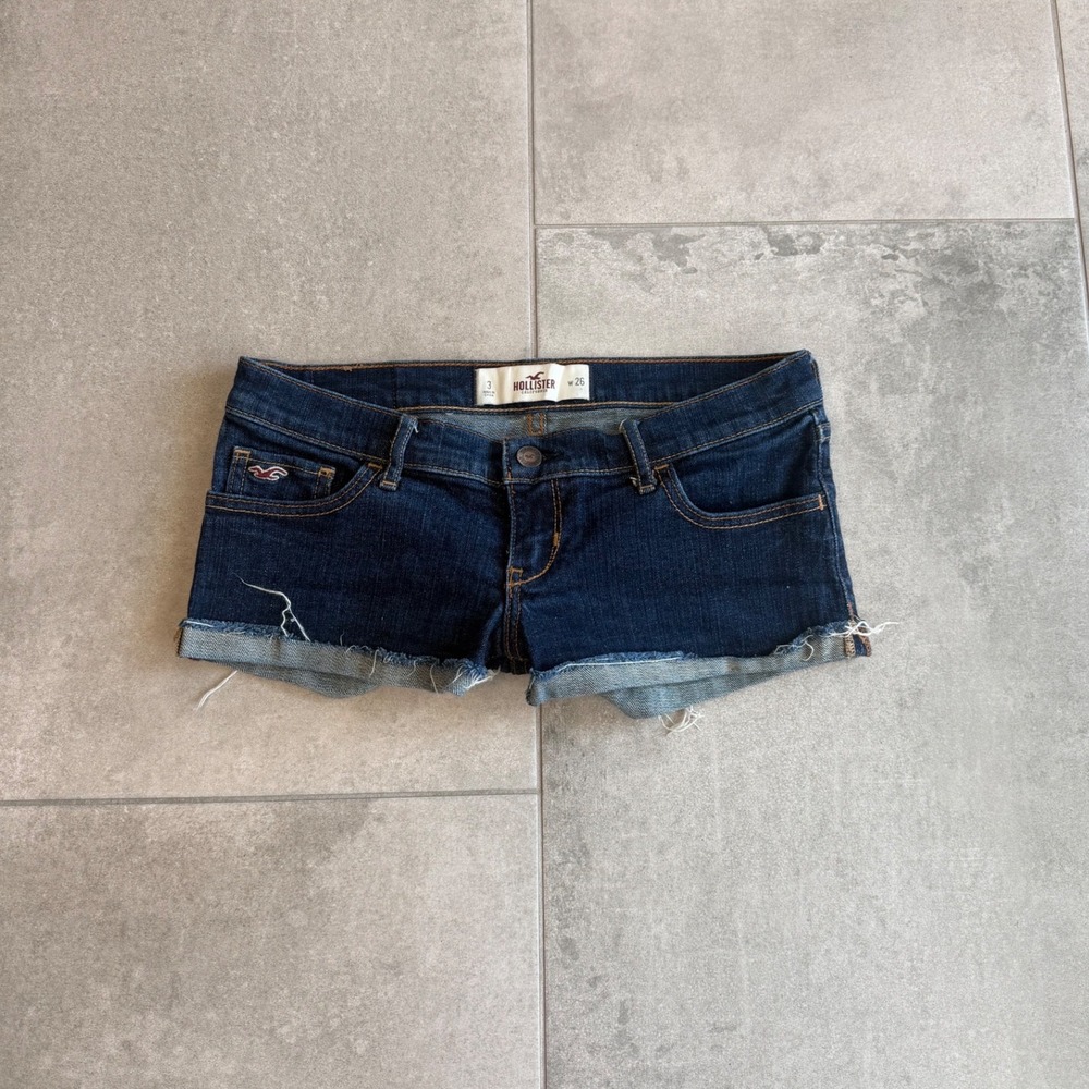 Hollister Vintage Y2K Low Rise Jean Shorts Dark Wash Cutoff Denim Size 3 W26